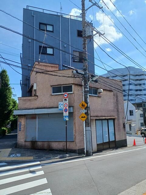 【品川区・旗の台駅徒歩6分】東急大井町線　国道沿いで視認性◎角部屋の1・2階店舗　飲食店可　土日祝利用可　広々26.6坪